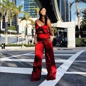 Two piece set (Crop top and pants)